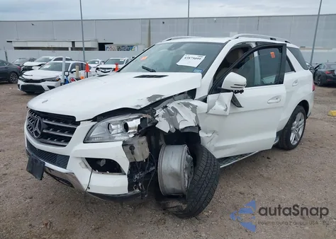 2015 Mercedes-Benz Ml 350 z USA, uszkodzony, nr VIN 4JGDA5JB8FA548841